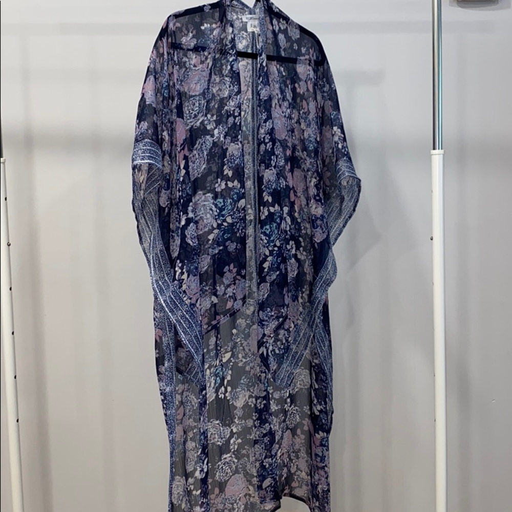 BCBG generation Cover up dress